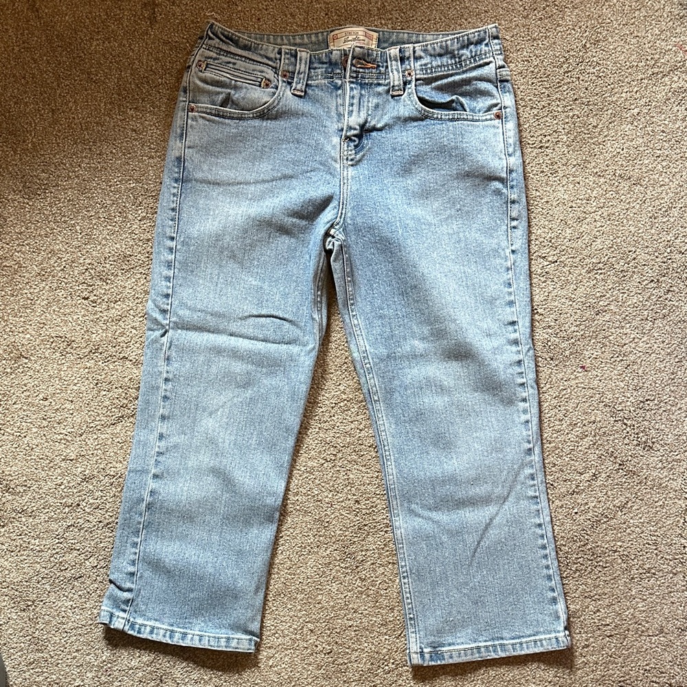 Levi's Cropped Light Blue Straight Leg Jeans